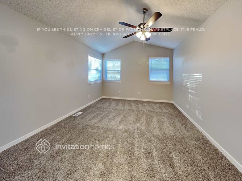 Building Photo - 3997 Topsail Dr