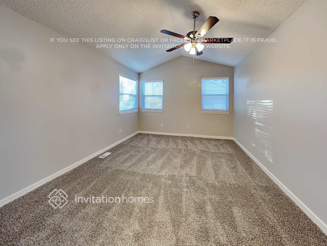 Building Photo - 3997 Topsail Dr