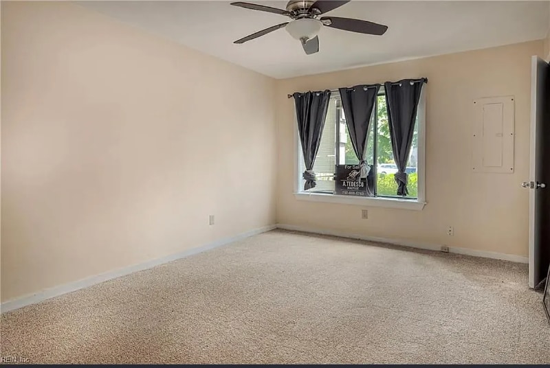 Building Photo - 205 Misty Point Ln