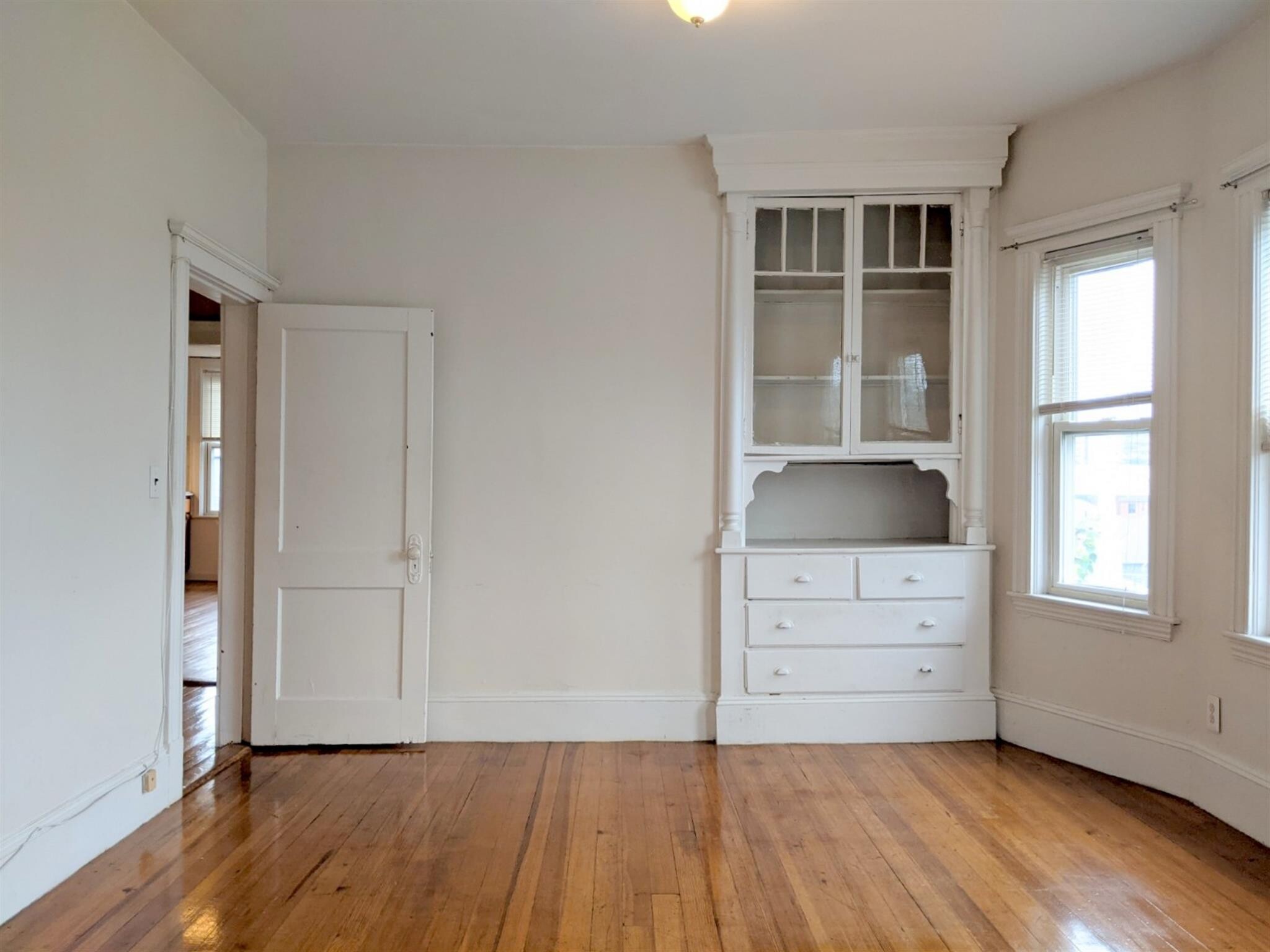 Building Photo - 104 Conwell Ave