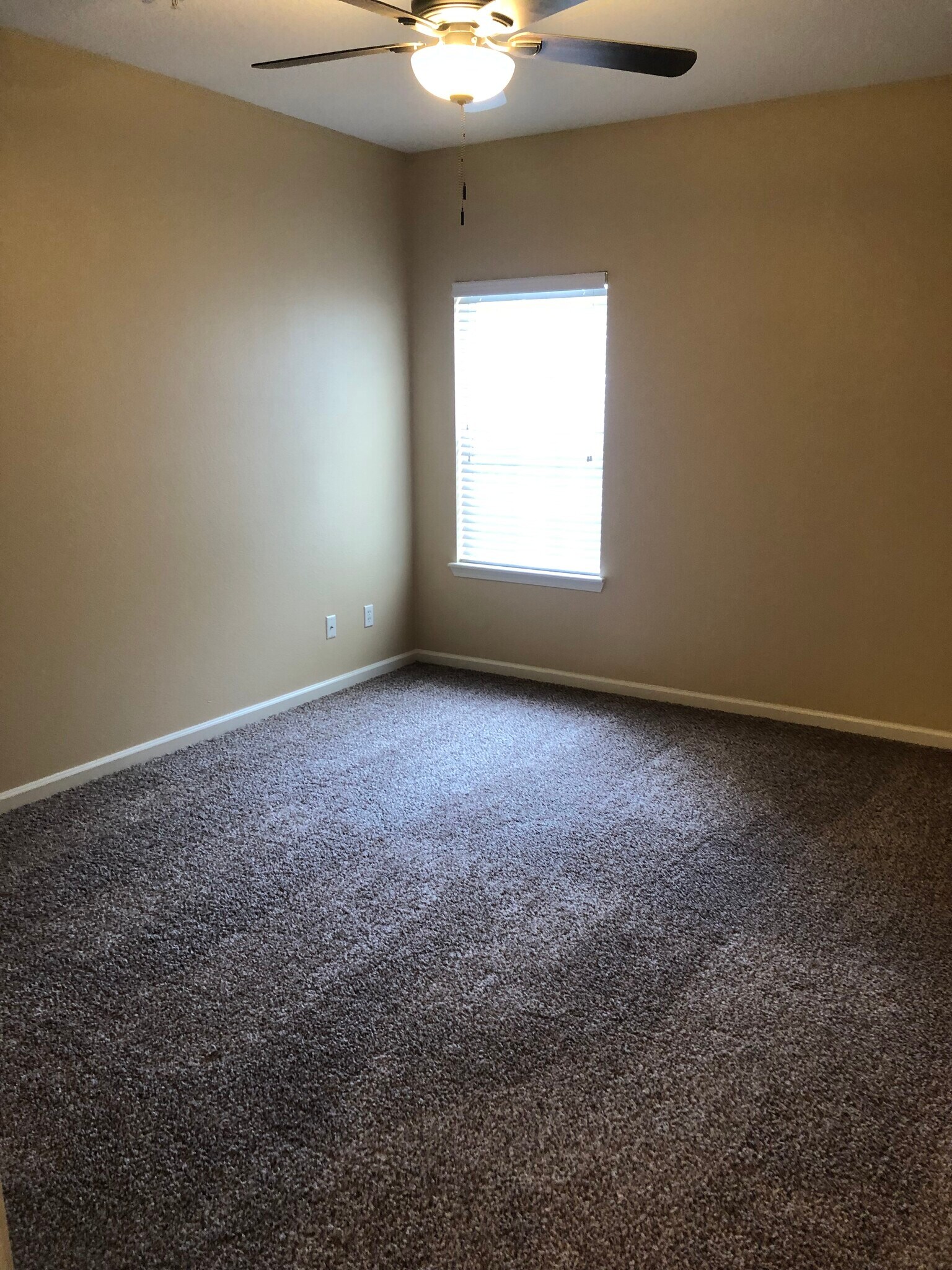 Bed Room - 575 Oakleaf Plantation Pky
