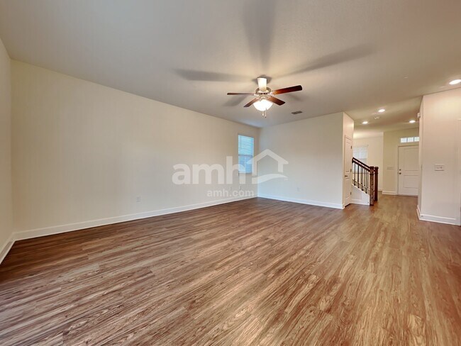 Building Photo - 1247 Tan Tara Trl