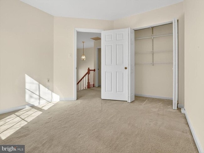 Building Photo - 3844 Koval Ln