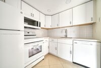 Building Photo - 496 NW 165th St