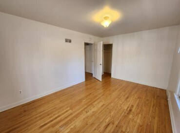 Building Photo - 354 Ferson Ave