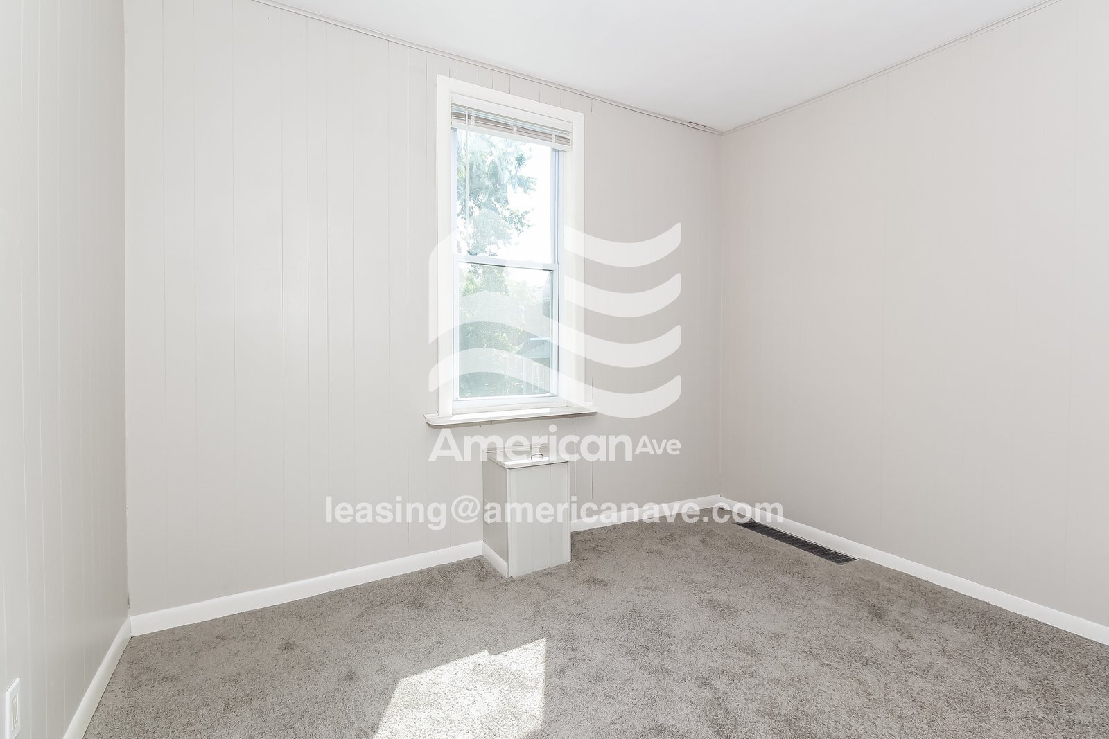 Building Photo - 1407 Maple Ave