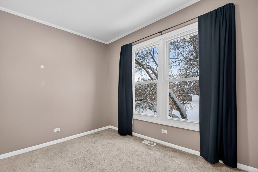 Building Photo - 1391 Sherwood Ct