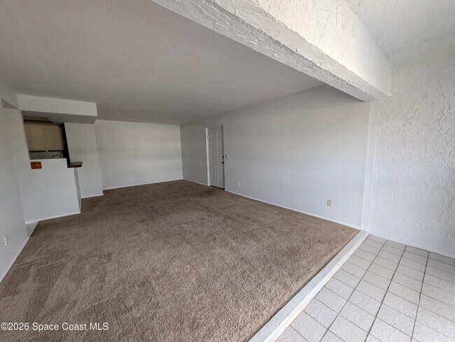 Building Photo - 987 Sonesta Ave NE