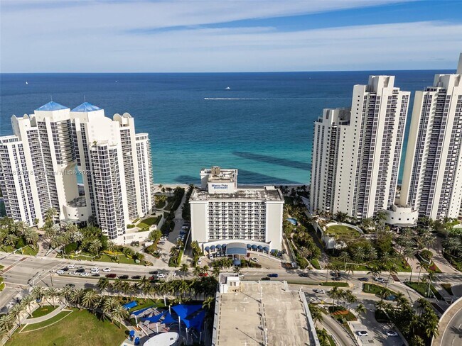 Building Photo - 19201 Collins Ave
