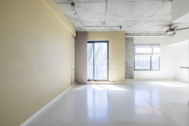 Building Photo - 335 W Ponce de Leon Ave