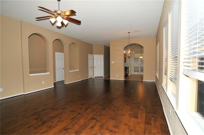 Building Photo - 872 Rock Harbor Ln