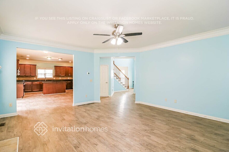 Building Photo - 4839 Chickadee Ln