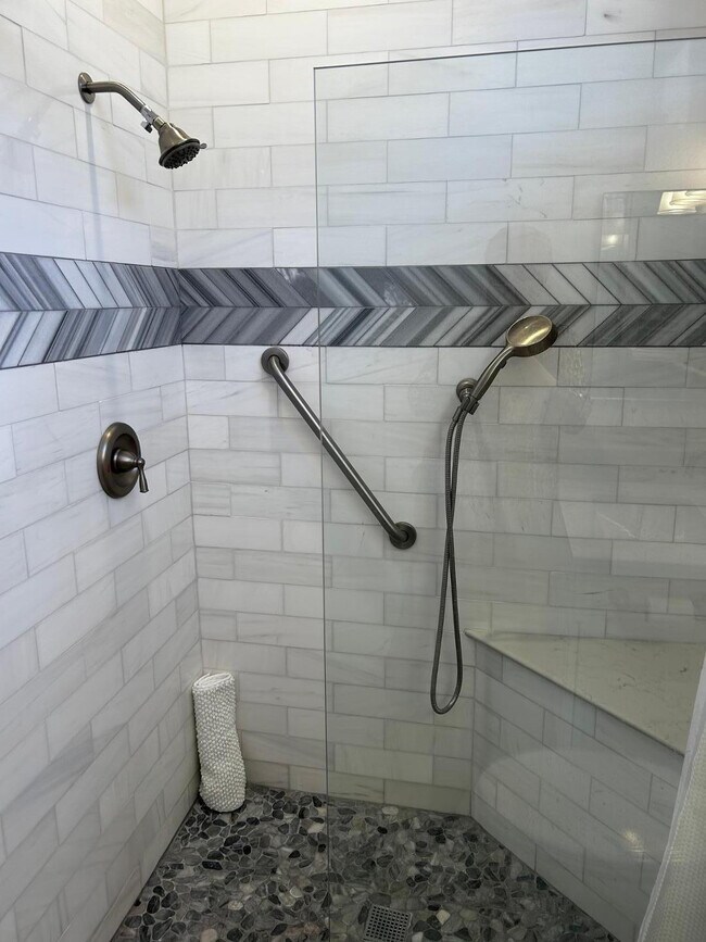 Building Photo - 15619 W Vista Grande Ln