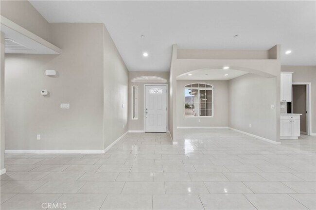 Building Photo - 8104 Corona Ave