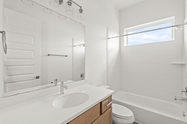 Building Photo - 1309 Rosewood St