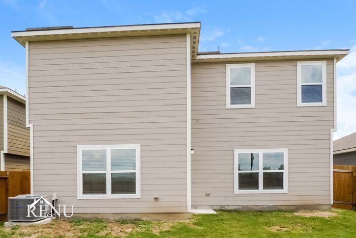 Building Photo - 11022 Yonder Flts