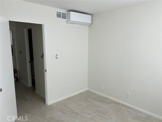 Building Photo - 74443 Driftwood Dr