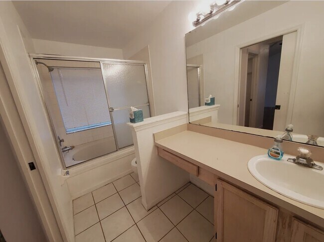 Building Photo - 2262 Milltowne Way
