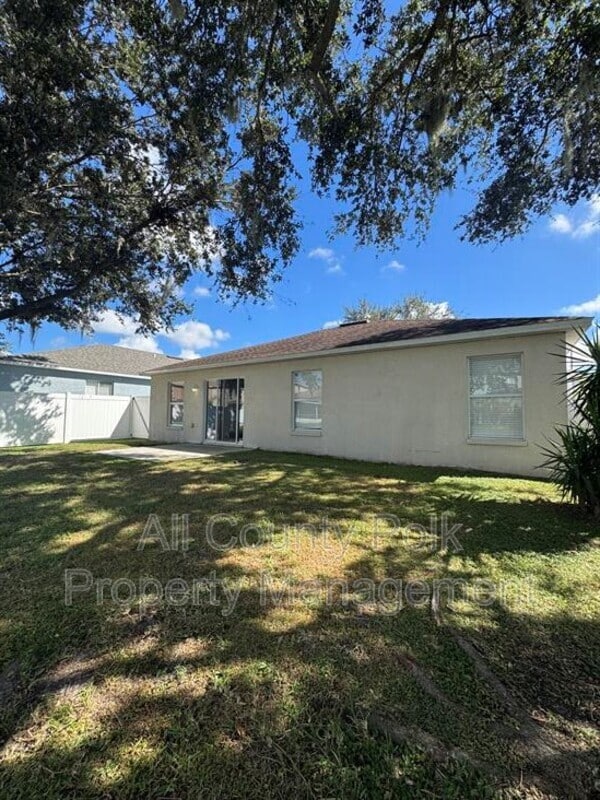 Building Photo - 2505 Brownwood Dr