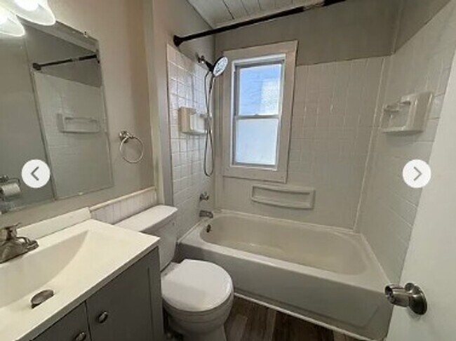 Building Photo - 200 Prospect St