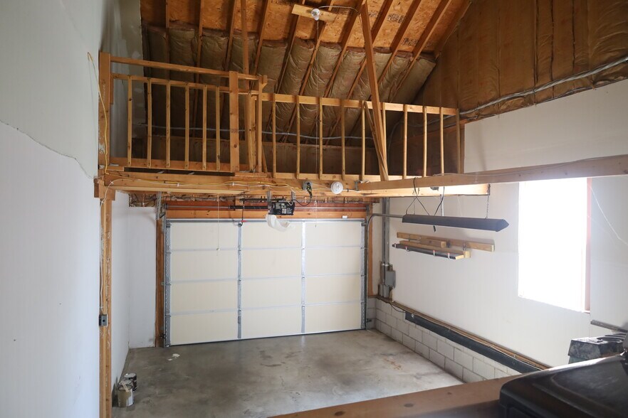 Building Photo - 2642 Hibbitts Rd