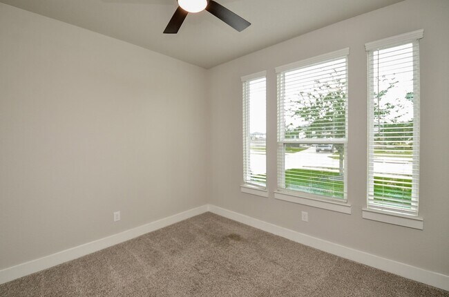 Building Photo - 3506 Gore Creek Dr