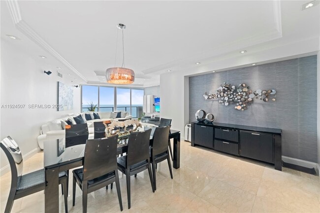 Building Photo - 3101 S Ocean Dr