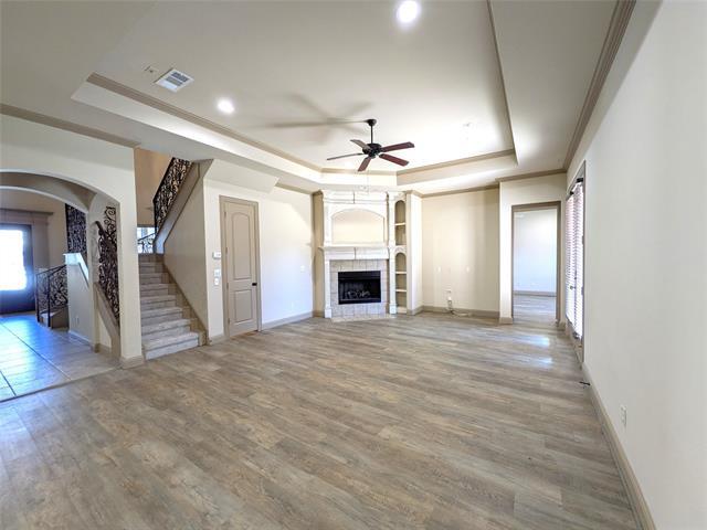 Building Photo - 2137 Langdon Dr