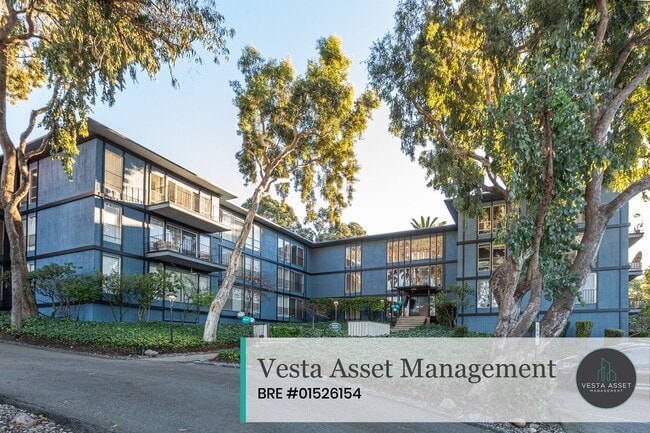 Building Photo - 225 Clifton St