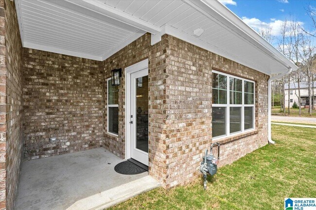 Building Photo - 304 GARDEN St