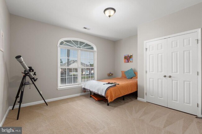 Building Photo - 4210 Stonehaven Way