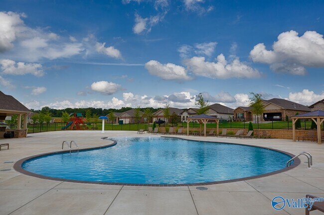 Building Photo - 22444 Regent Dr