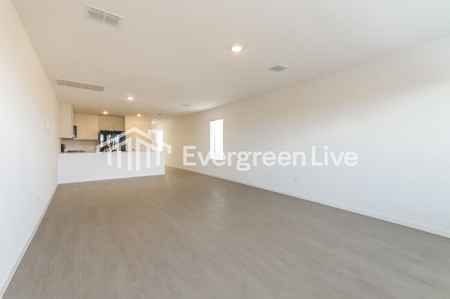 Building Photo - 2029 Sulky Ln