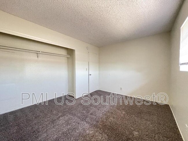 Building Photo - 1705 Trane Rd