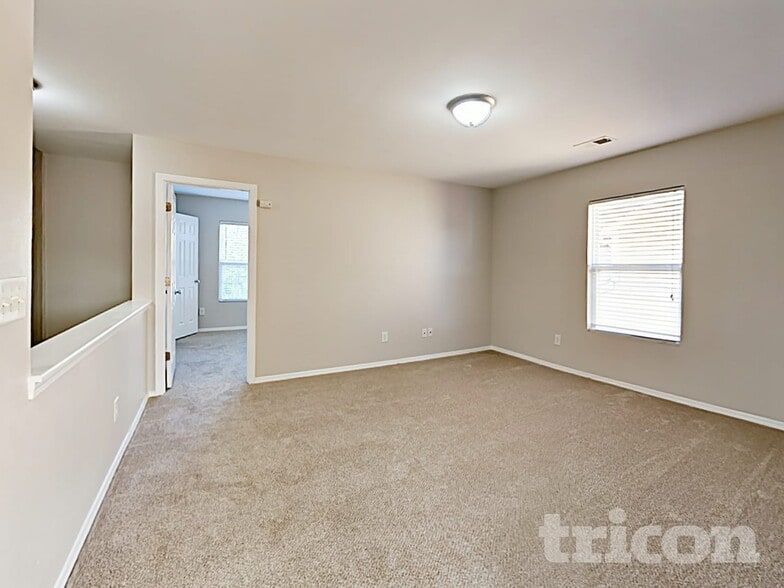 Building Photo - 3728 Charterhall Ln