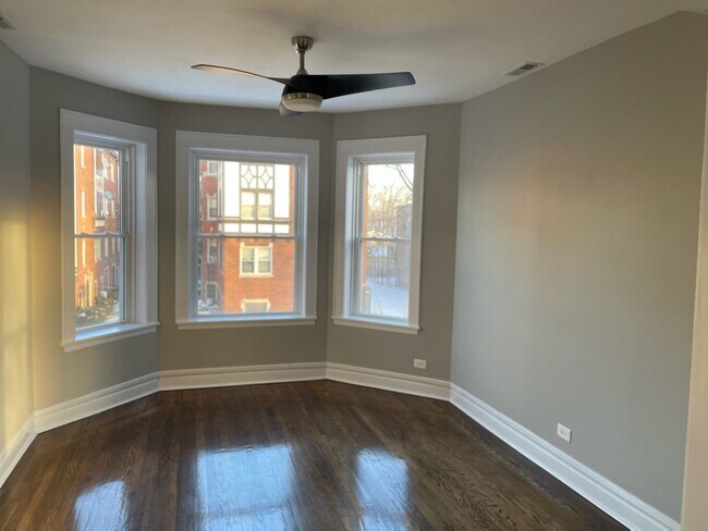 Building Photo - 7108 S Champlain Ave