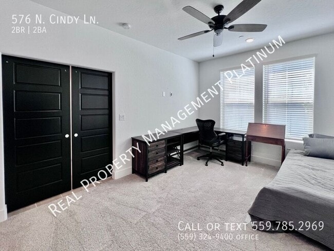 Building Photo - 576 N Cindy Ln