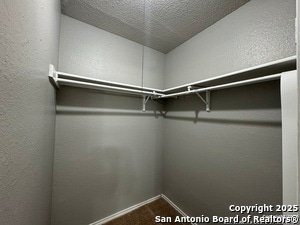 Building Photo - 8932 Hambledon Dr