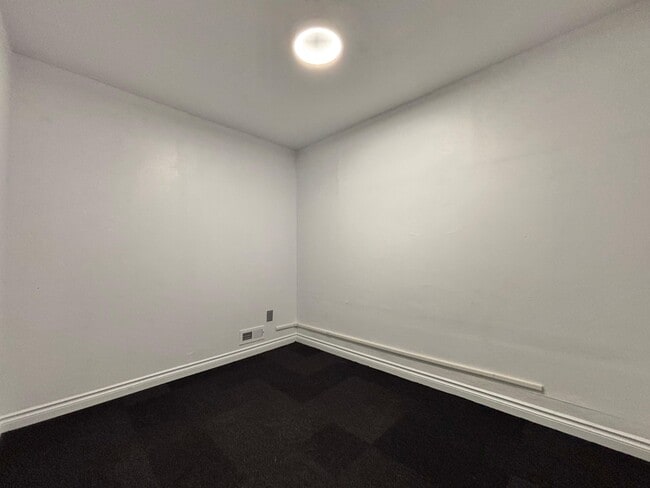 Building Photo - 8316 N James Ct