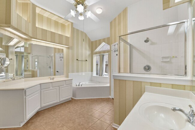 Building Photo - Remodeled & Ready: Bright, Functional Home...