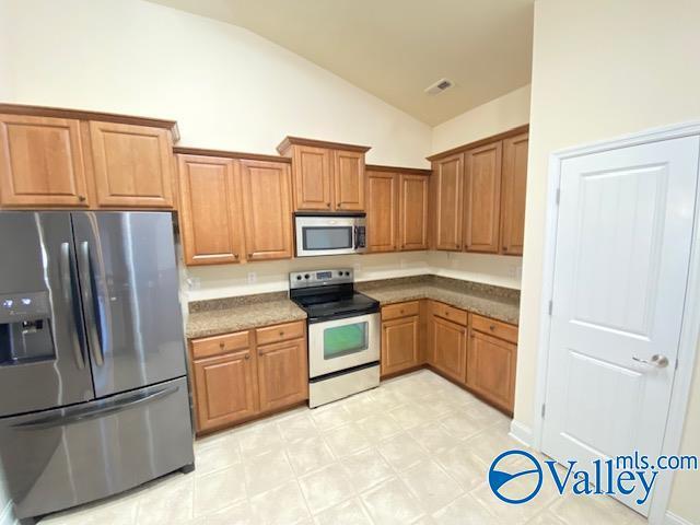 Building Photo - 109 Oak Shade Dr