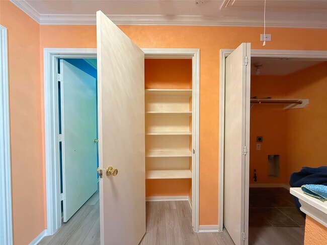 Building Photo - 16015 Youpon Valley Dr