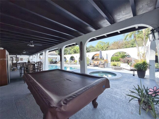 Building Photo - 7925 SW 124th St