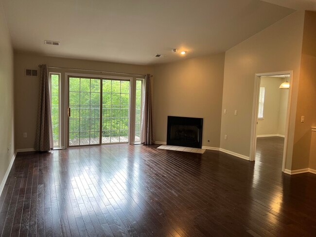 Building Photo - 39656 Rockcrest Ln