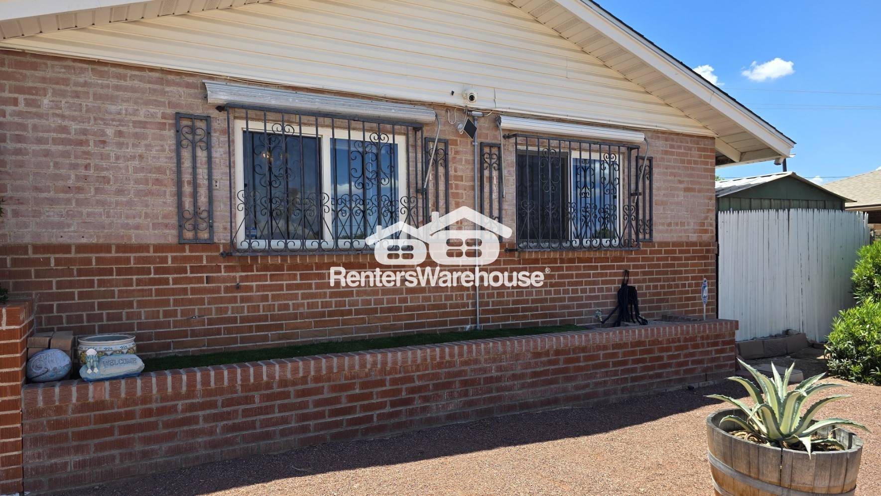 Building Photo - 6442 E Calle Pegaso