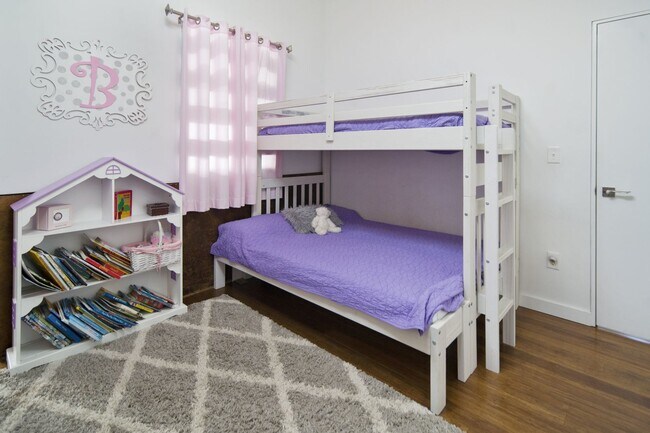 Building Photo - 135 Muzzy Rd