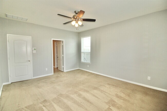 Building Photo - 25418 Junction Meadow Trail