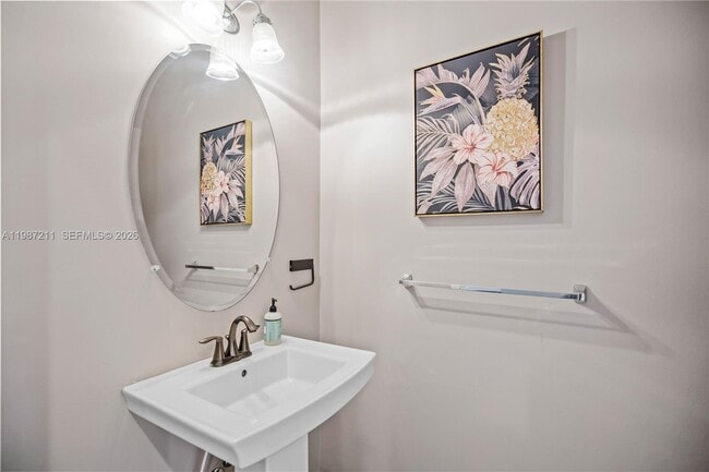 Building Photo - 2559 SW 119th Terrace