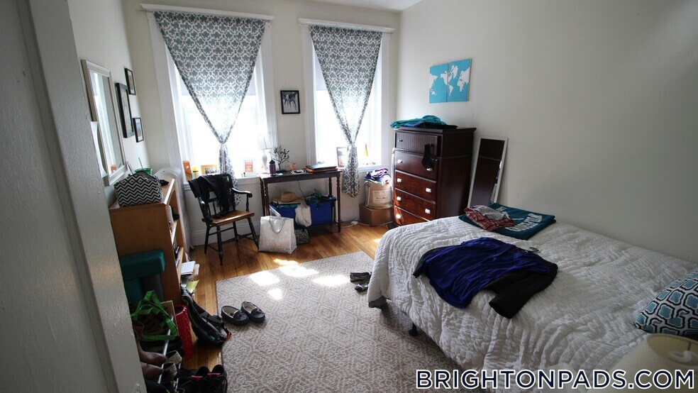 Building Photo - 9 Egremont Rd