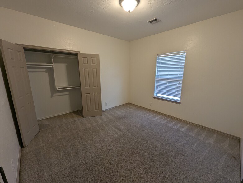 Bedroom 2 - 13715 Oxford Dr